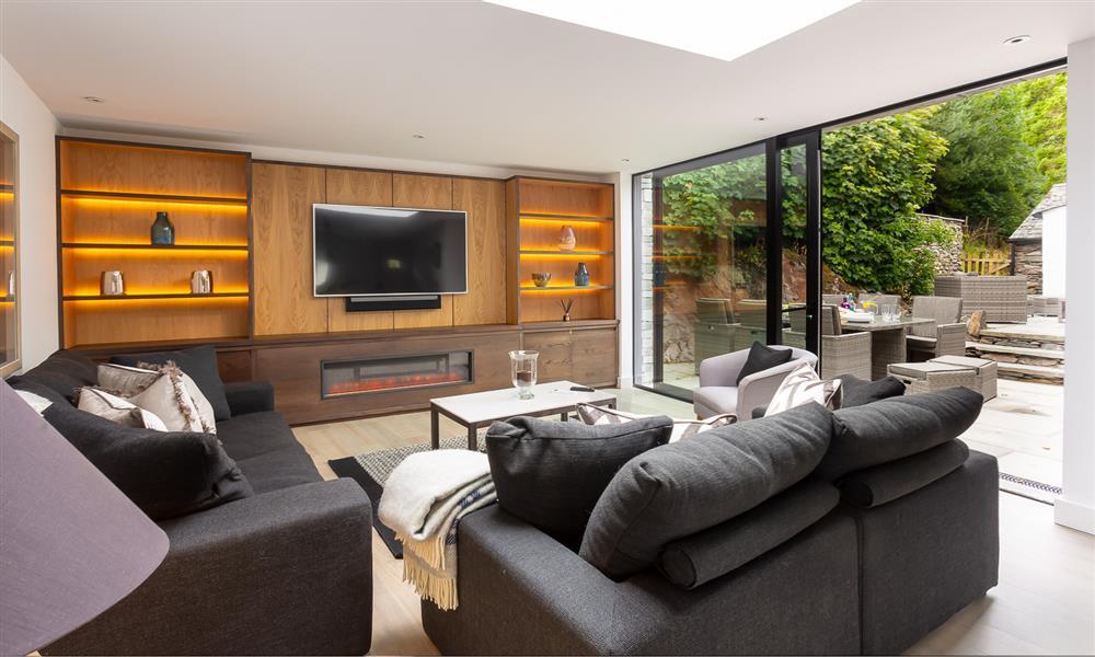 Bespoke Glazing for Lounges